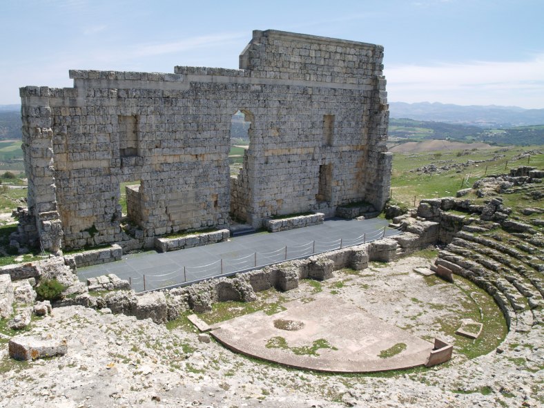 Teatro romano de Acinipo, Ronda la Vieja